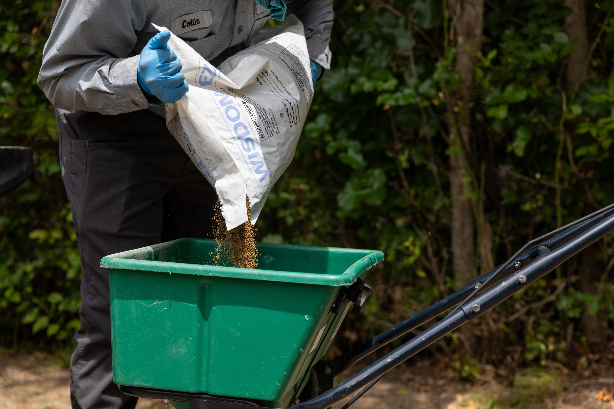 Lawn care fertilizer solution